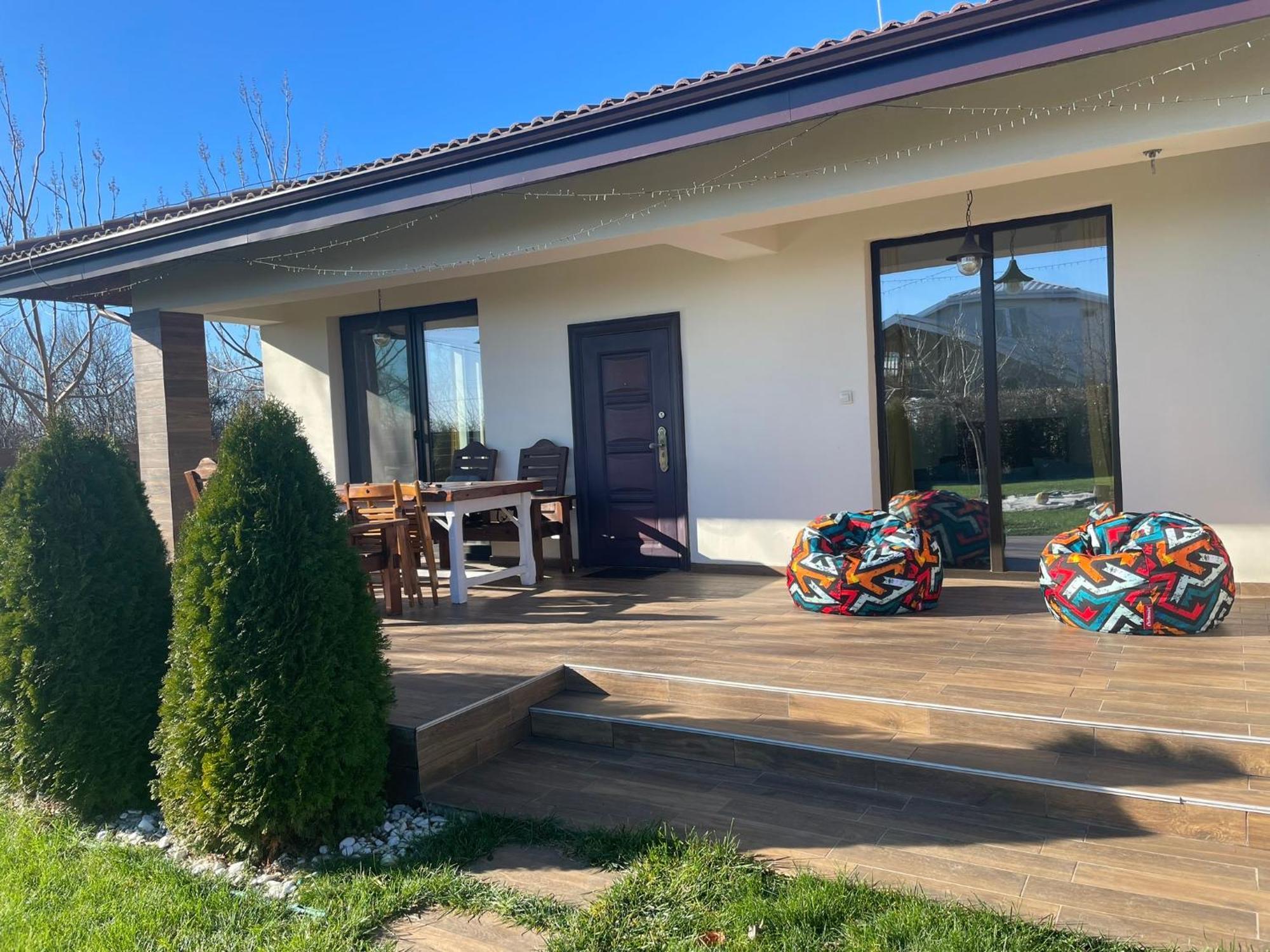 Sea You Guest House Ezerets Bagian luar foto